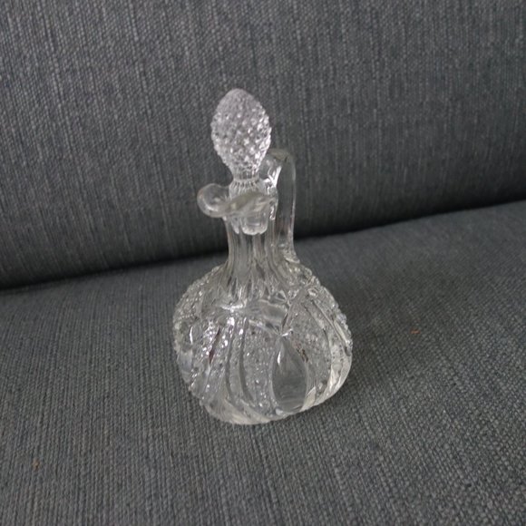 Fancy Glass Cruet - Picture 4 of 11